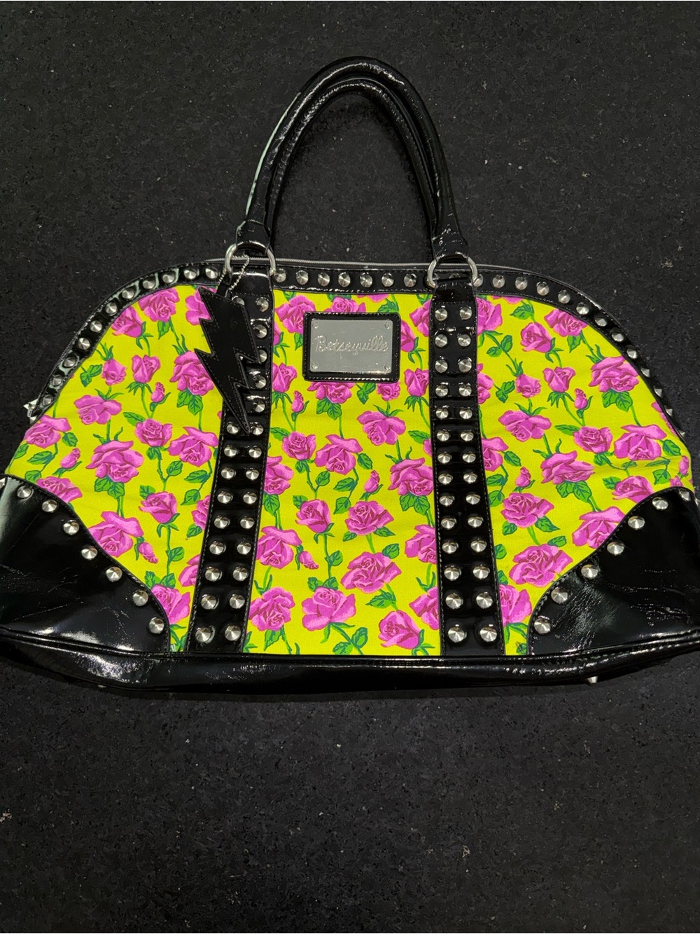 VINTAGE BETSEY JOHNSON BETSEYVILLE Studded BLACK YELLOW PINK ROSES WEEKENDER BAG